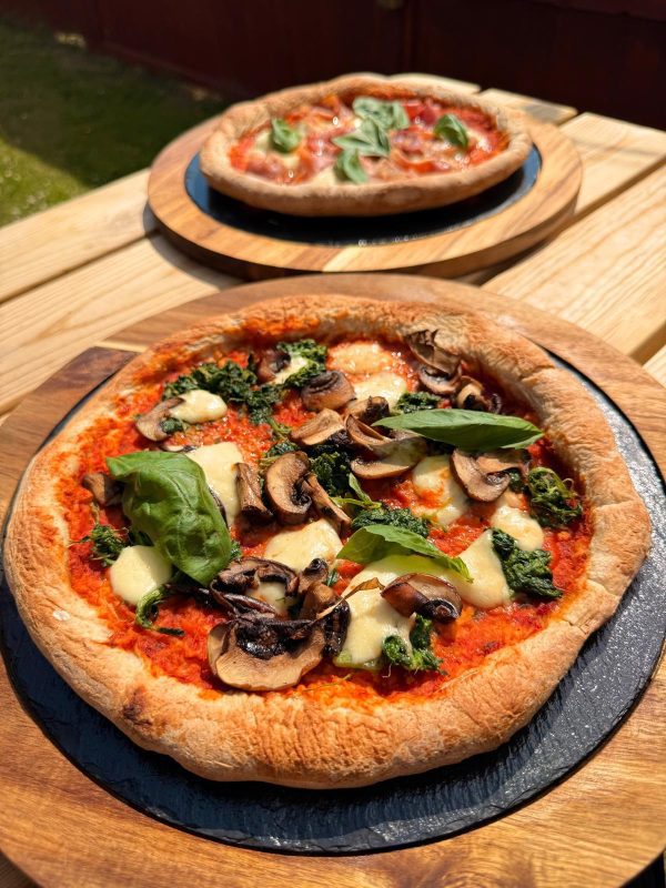 THE WENLOCK ARMS at WHELDRAKE - £40 for £20 SPECIAL OFFER ON FOOD - Image 4